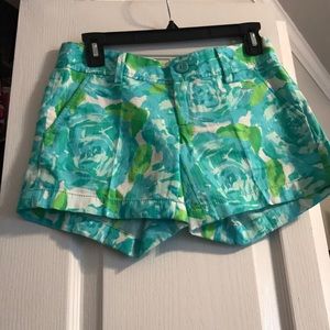 Lilly Pulitzer Callahan shorts. Size:00